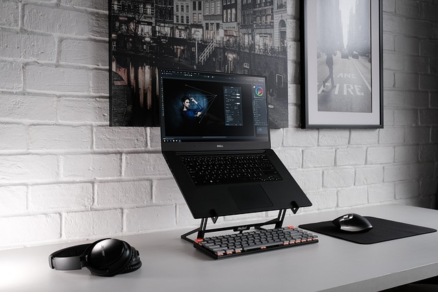 1754288929953239.jpg laptop-6332543_640.jpg